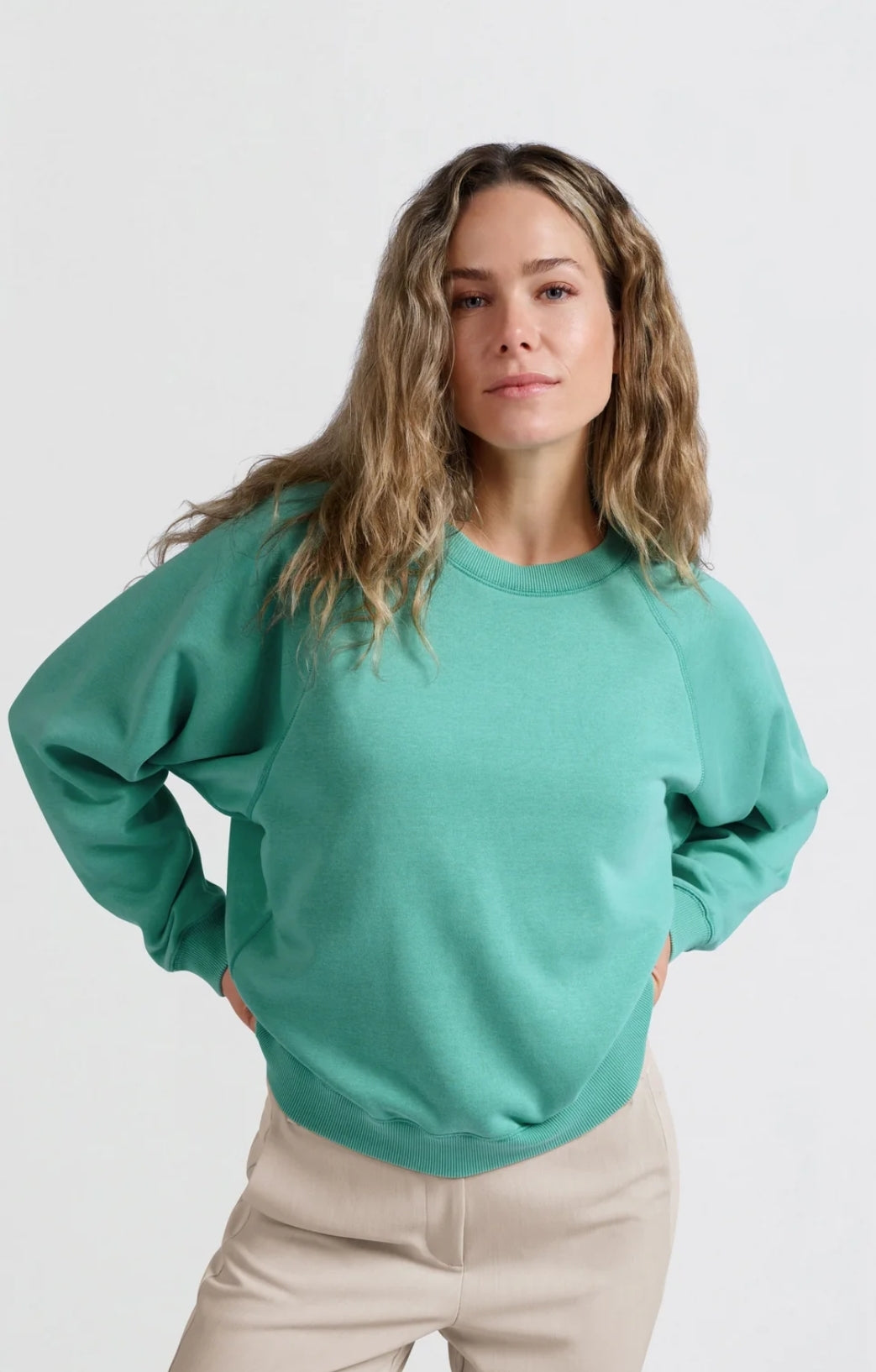 Sweatshirt with Raglan Sleeve