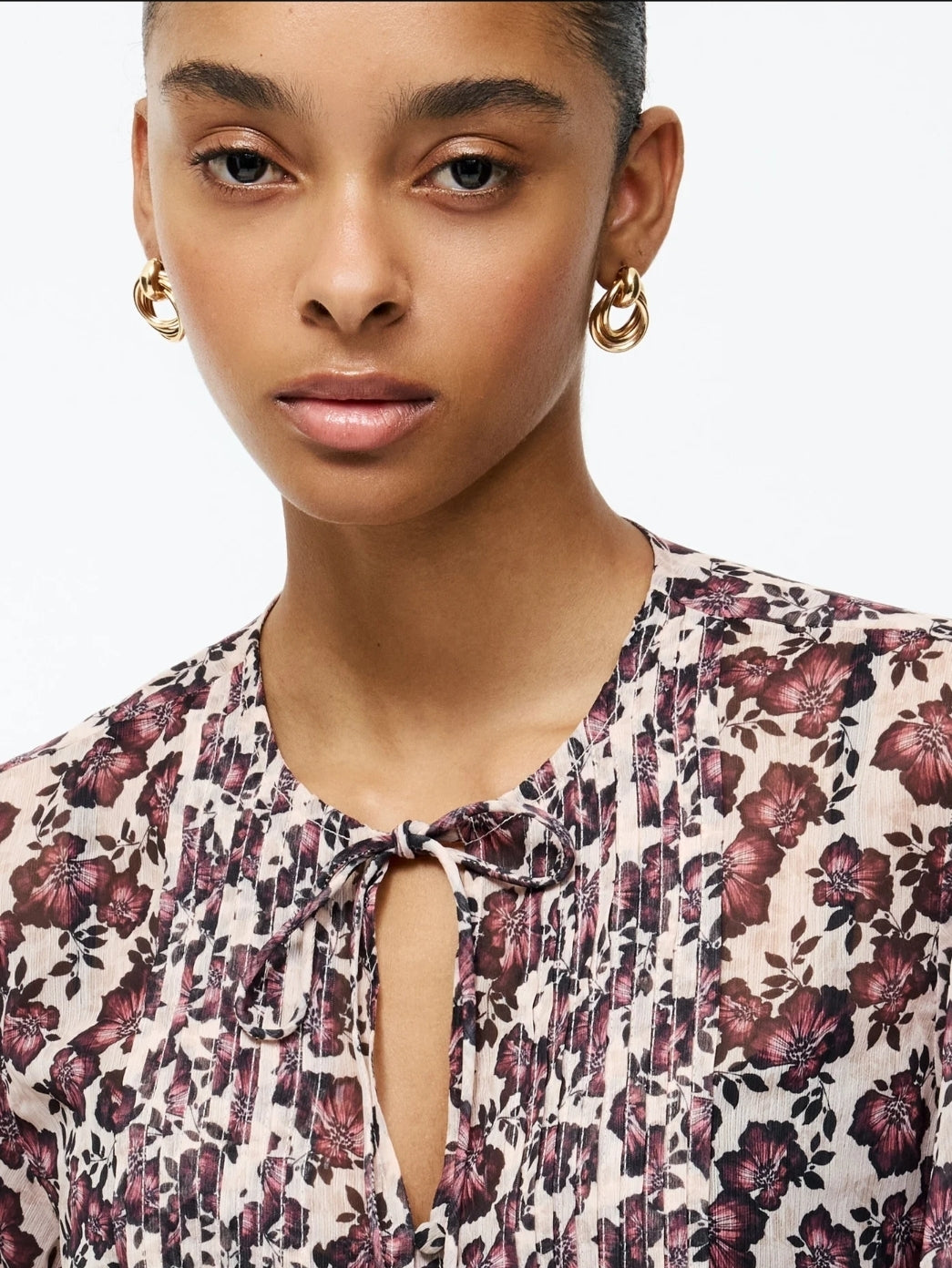 Elyse Crinkle Short Sleeve Top