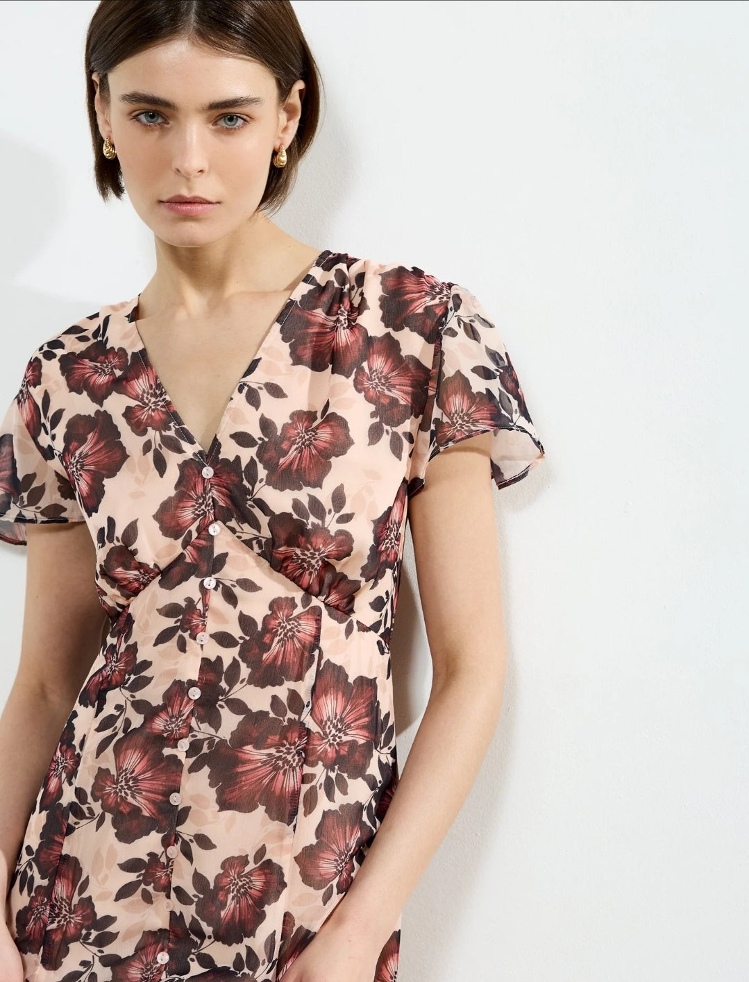 Elyse Flutter Sleeve Dress