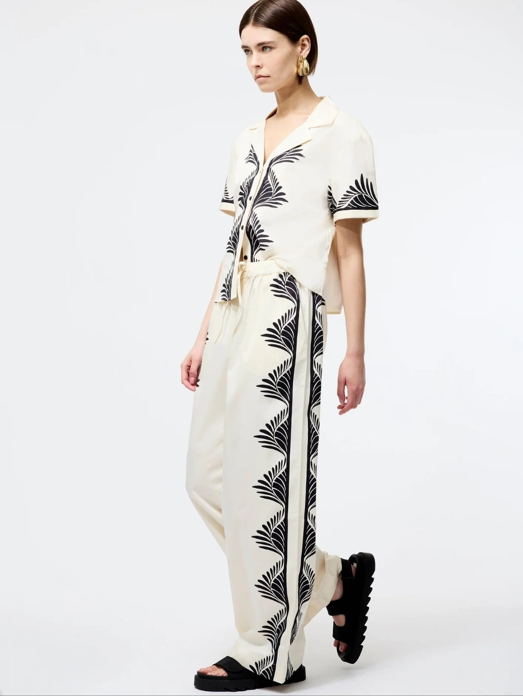 Nola Alexis Wide Leg Trouser