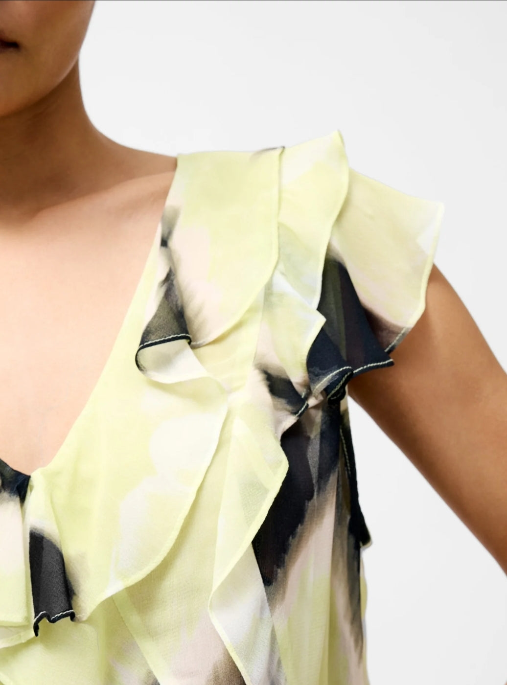 Natalie Chiffon Ruffle Top