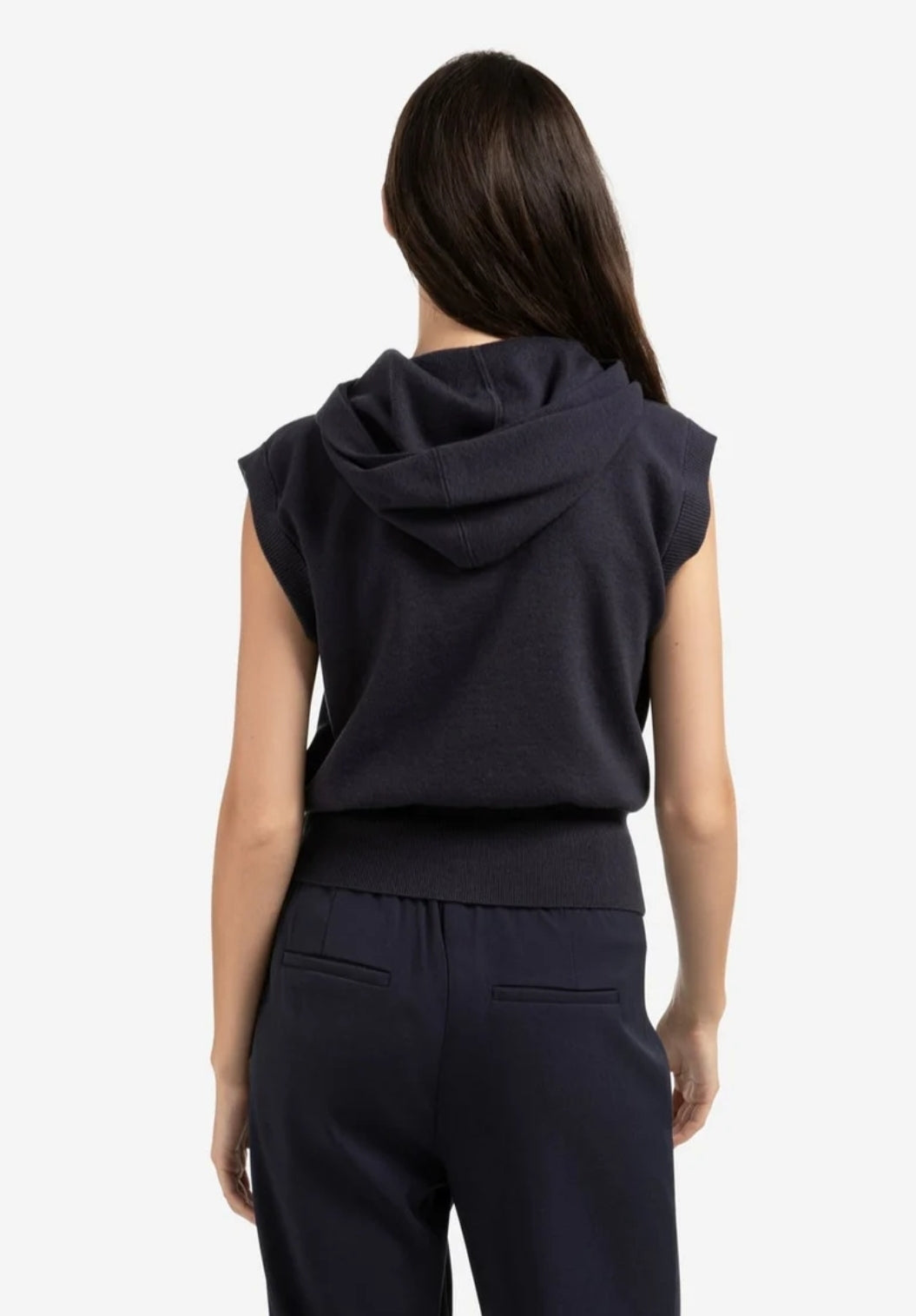 Sleeveless Hoody with Zipper