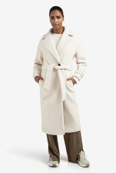 Long Boucle Coat with Belt and Oversized fit