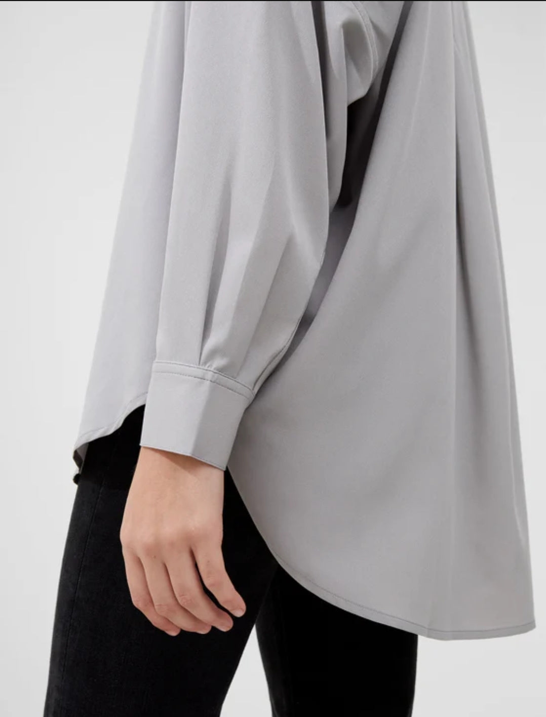 Long Sleeve Popover Blouse